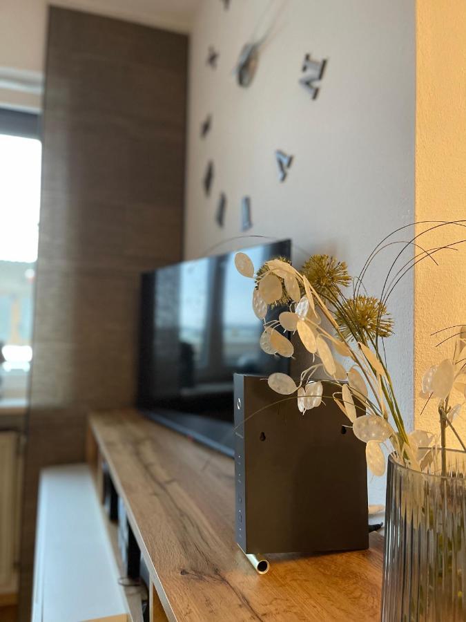 Greenleaf Walhalla-Apartment - Highspeed Wlan - Netflix - Suedbalkon Tegernheim Exterior foto